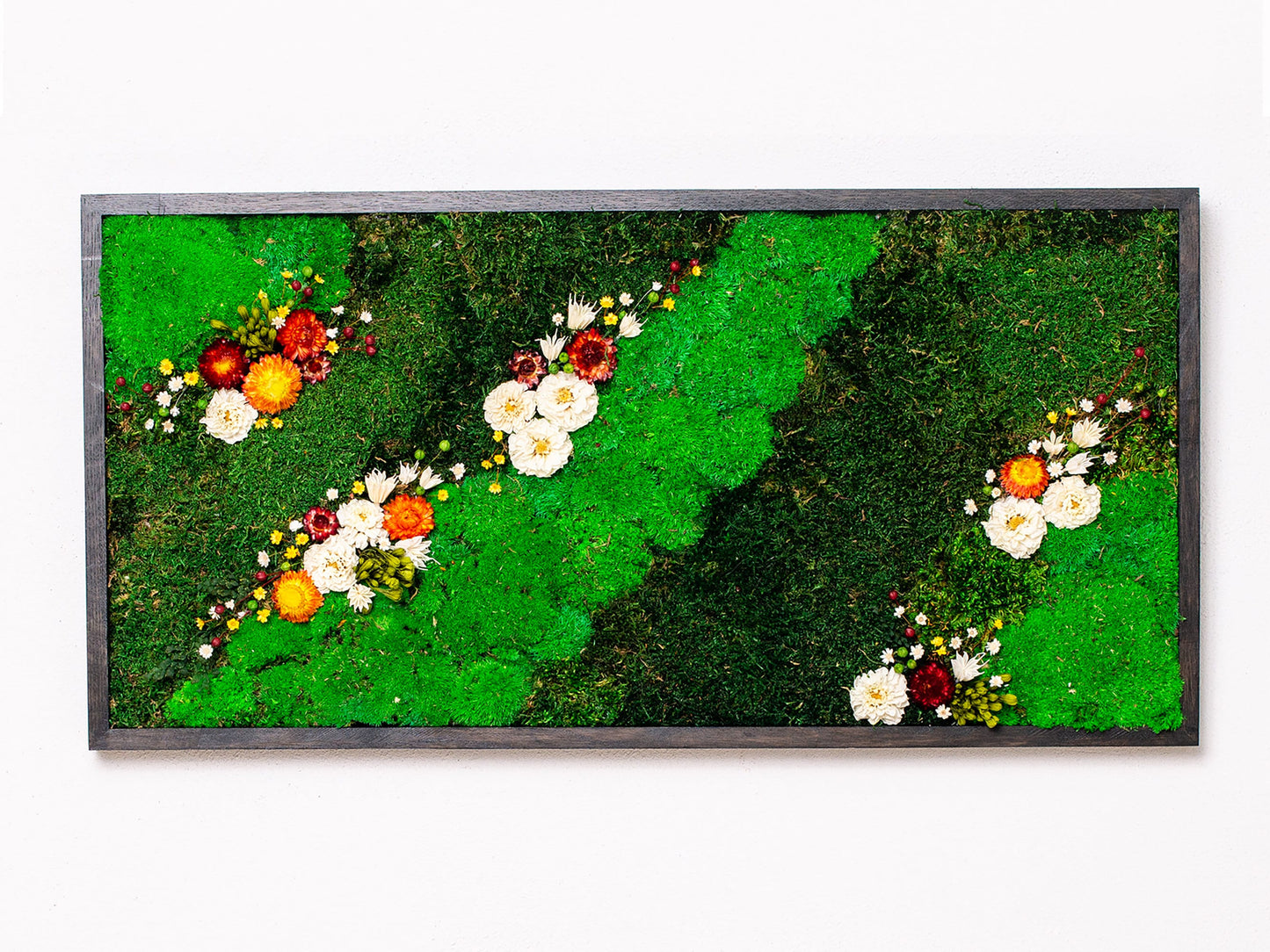 Bring Nature Indoors: Preserved Moss Wall Panels for Your Vertical Garden Oasis