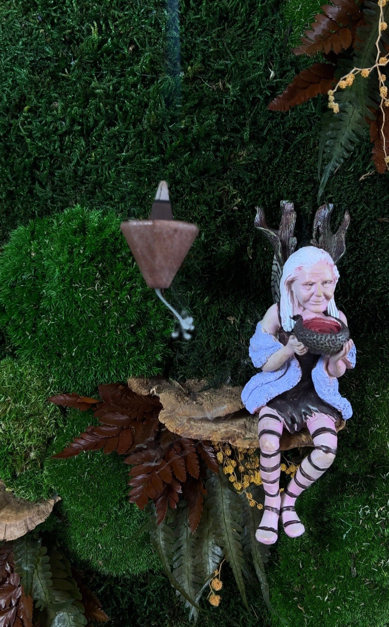 Enchanting LED Moss Wall Art: Eco-Friendly Home Decor & Unique Christmas Gift Idea