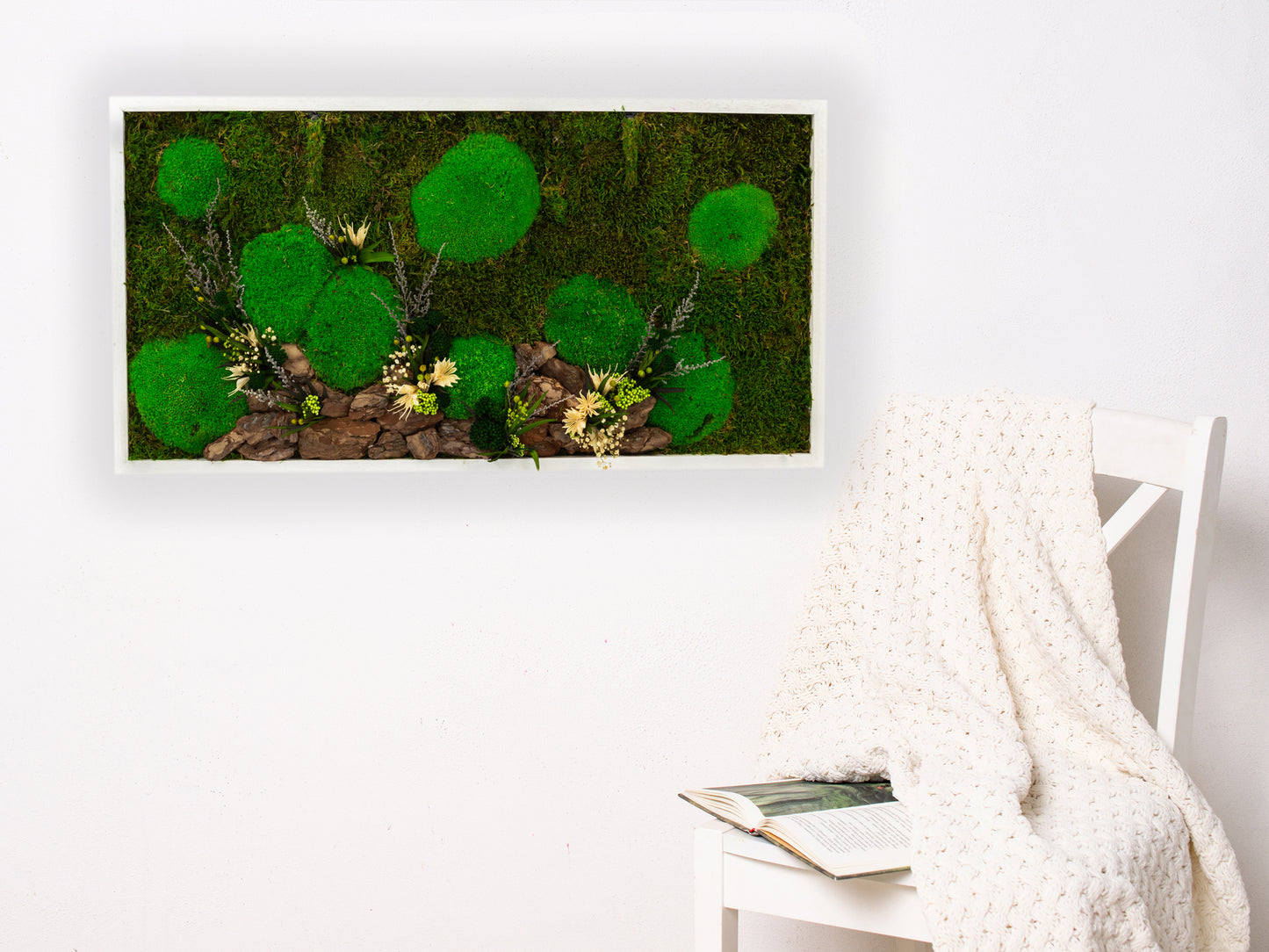 Stunning Green Wall Décor Preserved Moss Wall Art with LED Lights Preserved Moss LED Wall Hanging Framed Plant Home Interior Gift for Home