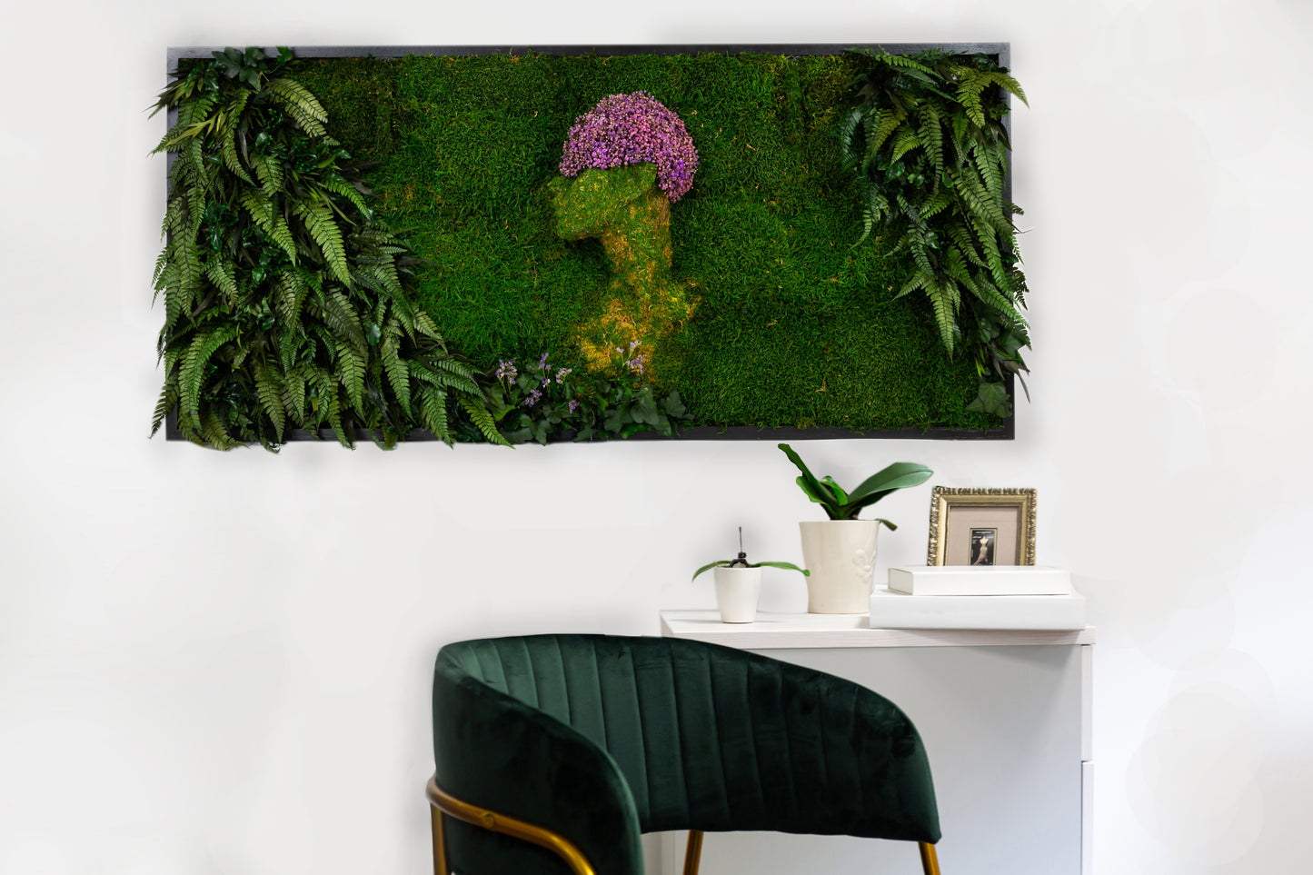 Luxurious Green Wall Art Female Artwork Preserved Moss Panel with LED Lights Moss LED Framed Wall Hanging Plant Home Decor Gift for Home